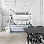 Nordica 4*